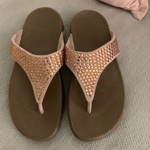 Fitflop rose gold sparkle toe post fitness sandal